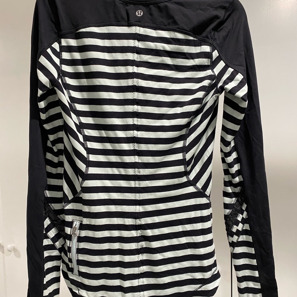 Lulu lemon longsleeve